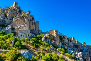St. Hilarion Kalesi Gezi Rehberi – Zirveye Yolculuk İçin Kapsamlı Hazırlık